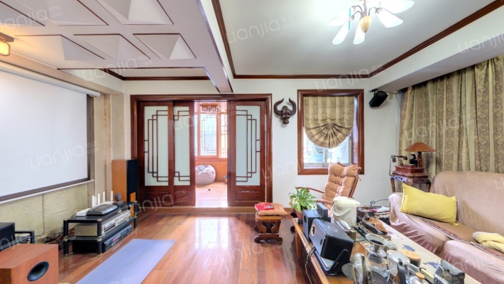 秀冶里河沿5号二手房实景图