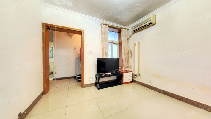 左家庄南里二手房实景图