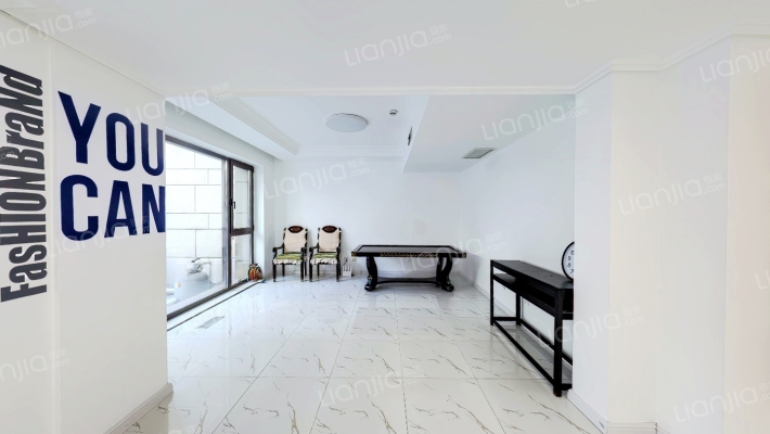 新世界名铸湾畔二手房实景图