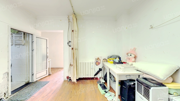 知春大厦二手房实景图