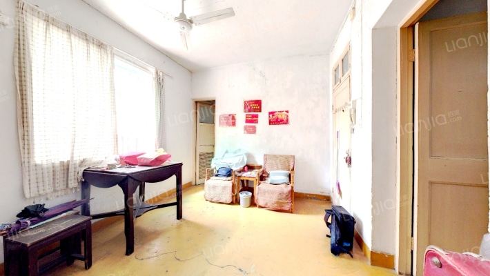 宝石新村二手房实景图