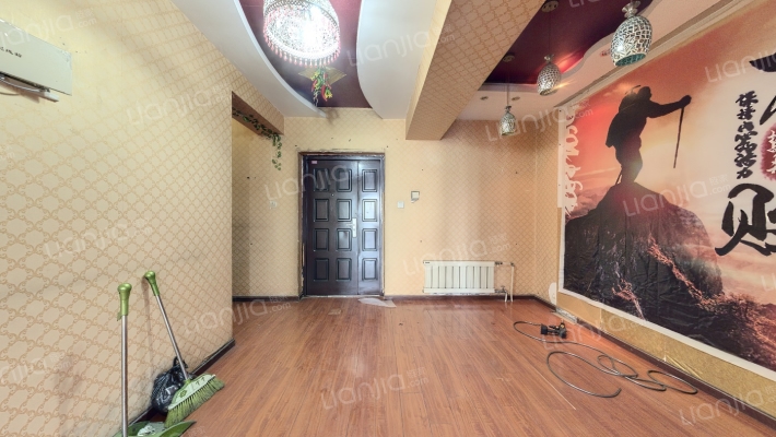 万强艺术家二手房实景图