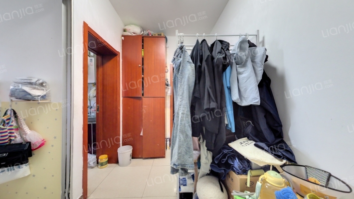 三义西里二手房实景图