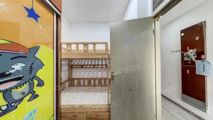 凯文和平雅苑二手房实景图