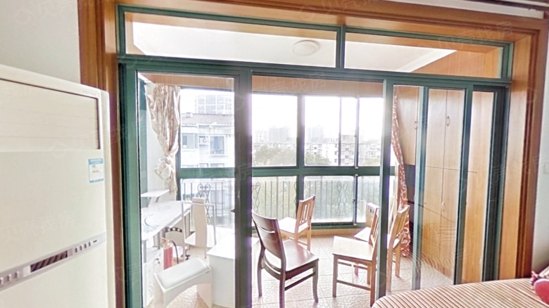 整租·洪东新苑 3室3厅 南