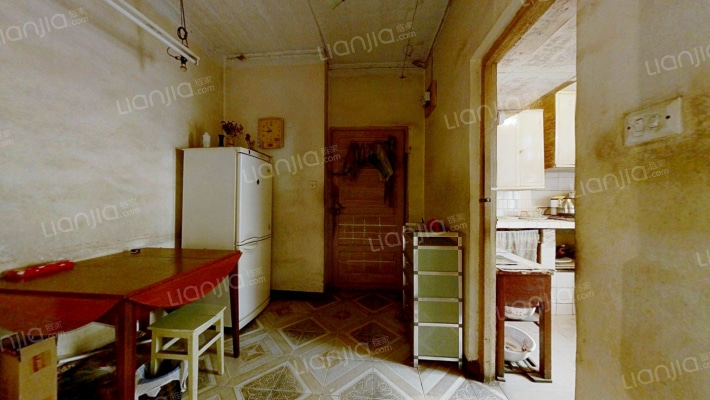 进化村二手房实景图