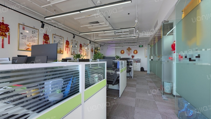 万达广场公寓西区二手房实景图