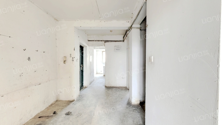 怡水嘉园二手房实景图