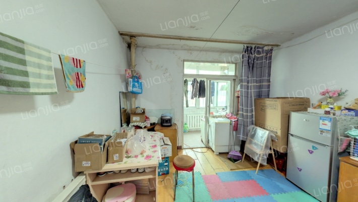 水源地社区二手房实景图