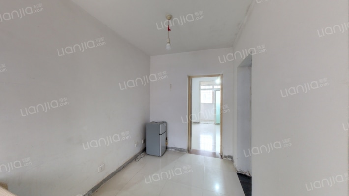 绿怡居西区二手房实景图