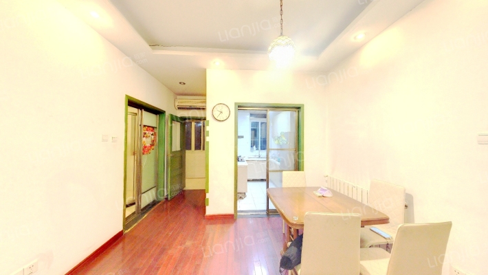 财政局宿舍二手房实景图