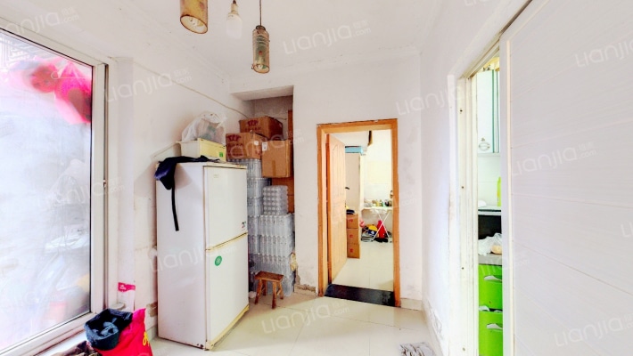 石油村二手房实景图