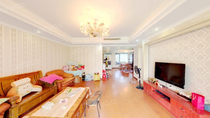 国贸蓝海二手房实景图