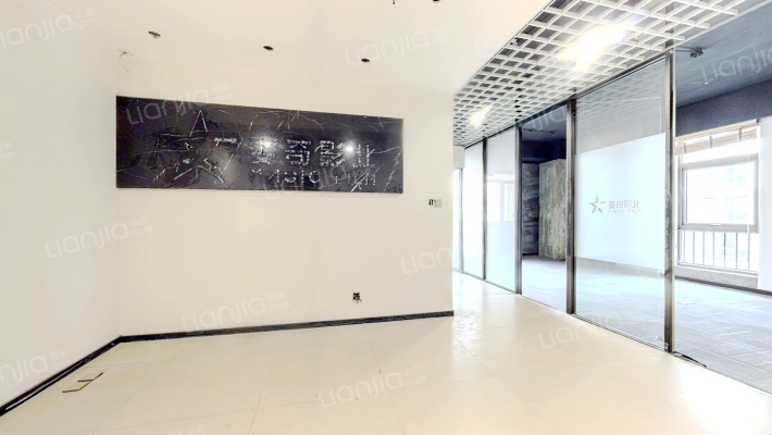 仁恒PARK二手房实景图