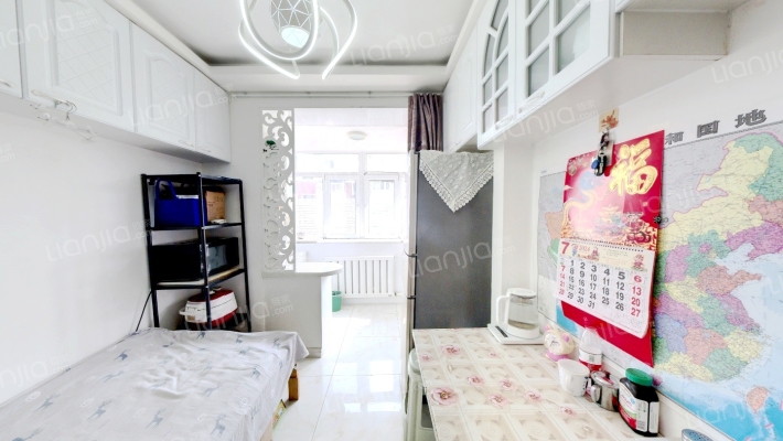 滑翔西社区二手房实景图