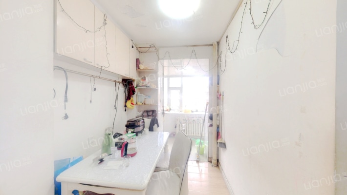 友谊宿舍二手房实景图