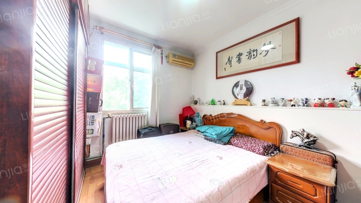 甸柳六区二手房实景图