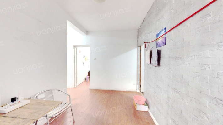 临湖社区如园二手房实景图