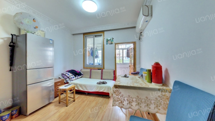 金宁新村小区二手房实景图