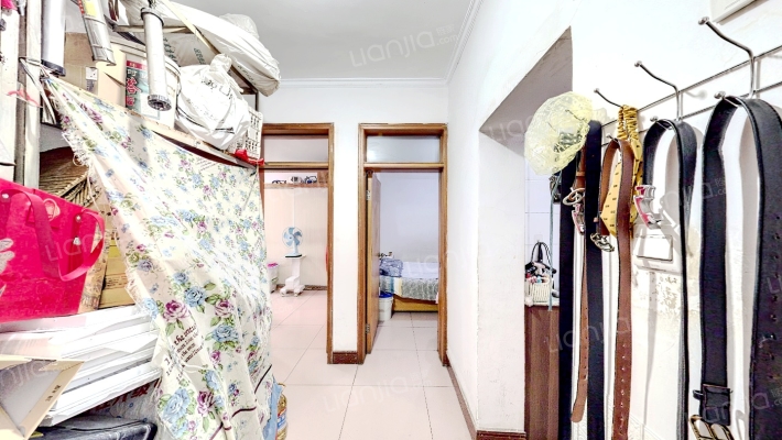 造纸厂宿舍二手房实景图