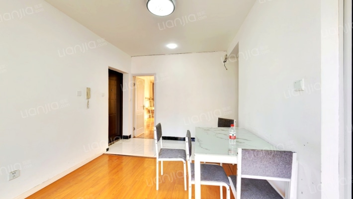 河畔家苑二手房实景图