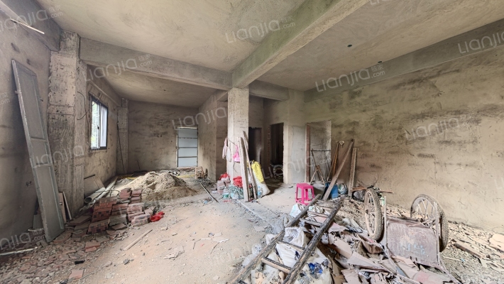 东山下间里二手房实景图