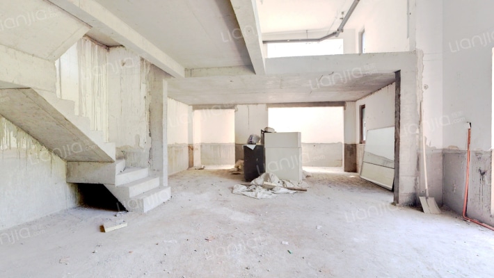 龙湖滟澜新宸东区二手房实景图