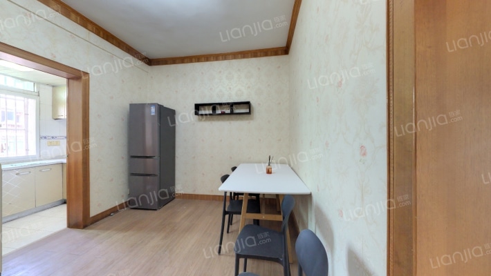 铜陵路252号二手房实景图