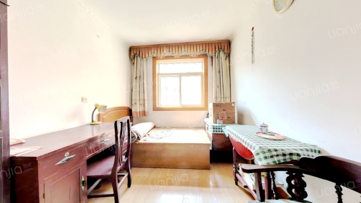 信义街二手房实景图