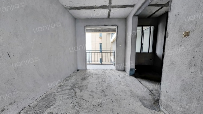 湘泉世纪领域二手房实景图