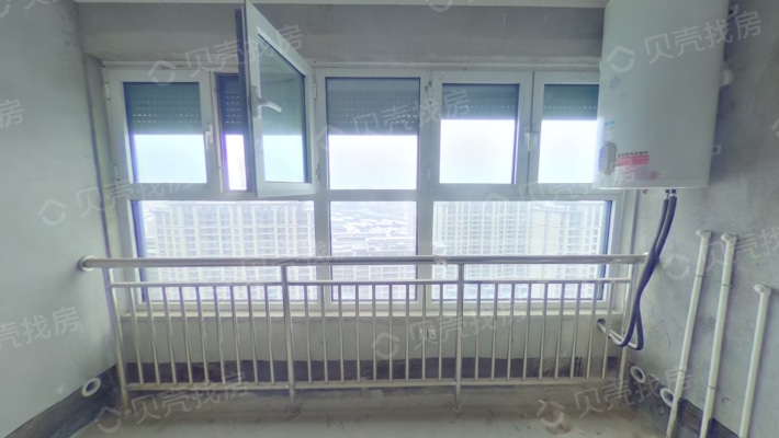 苏果嘉会城  近商场  配套完善 随时看房价格可谈-阳台