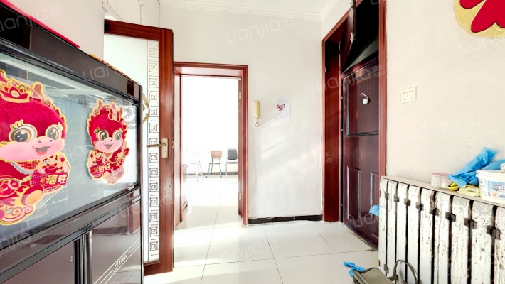 新安北里二手房实景图