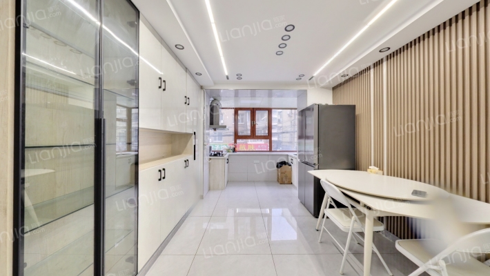 平治小区二手房实景图