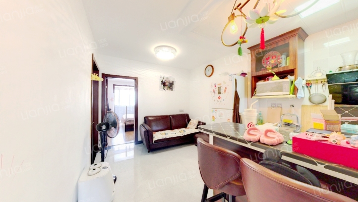 兴贤佳园修贤苑二手房实景图