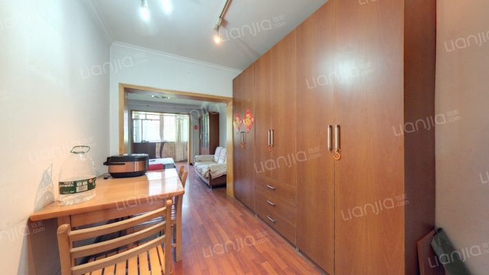 新外大街10号院二手房实景图