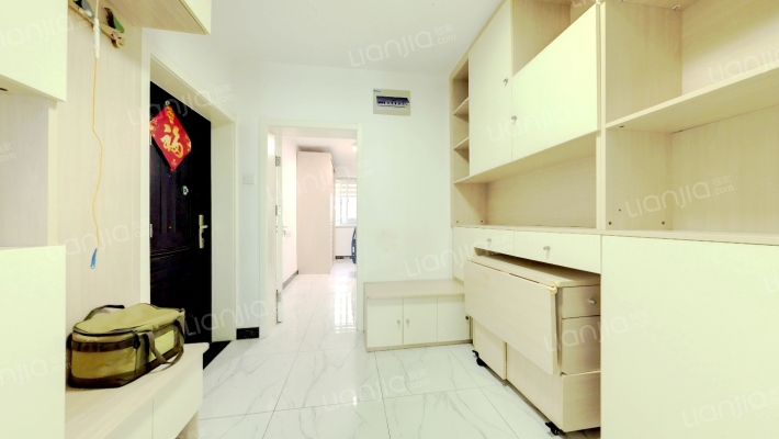 红居南街6号院二手房实景图