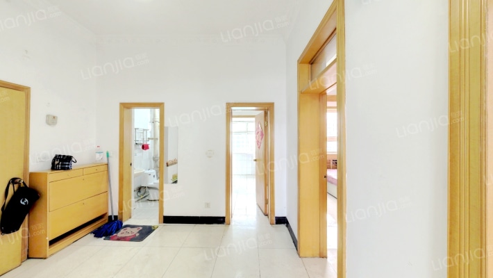 药材公司宿舍二手房实景图