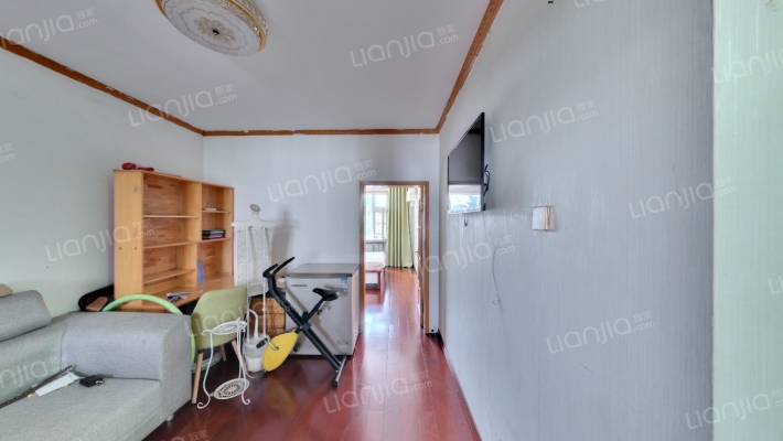 军区宿舍二手房实景图