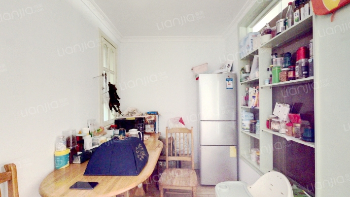 汇成三村二手房实景图