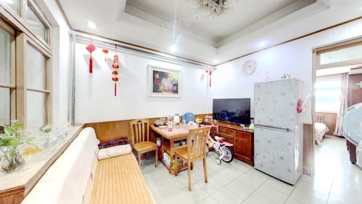 郁江南里二手房实景图