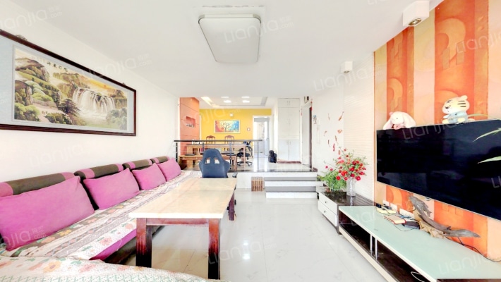 四季馨园二手房实景图