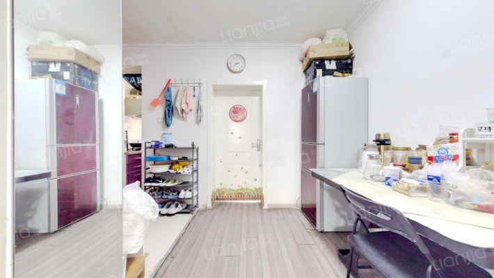 新居东里二手房实景图