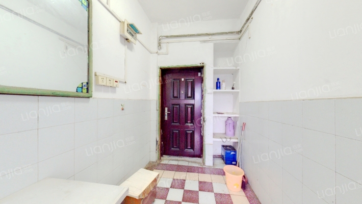 育英村二手房实景图