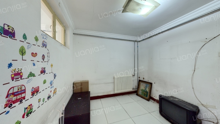 济兖路440号二手房实景图