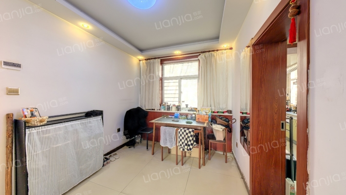 河北经贸大学教工宿舍二手房实景图