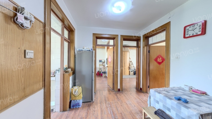 城角街烟草宿舍二手房实景图