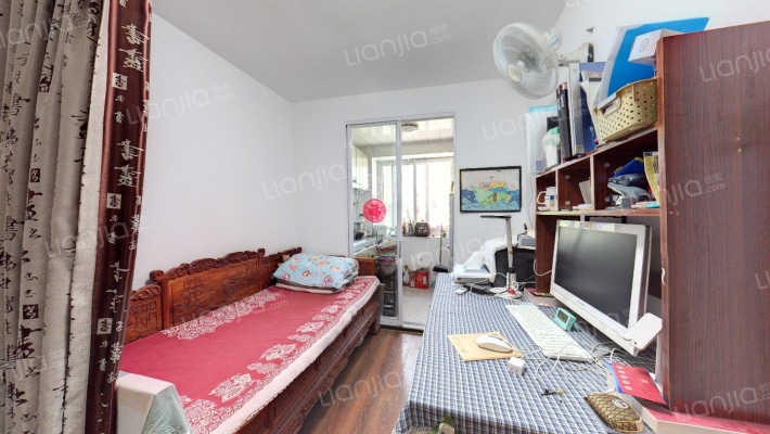 永康胡同18号院二手房实景图