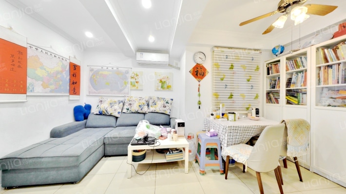 进香河10-16（双号）二手房实景图