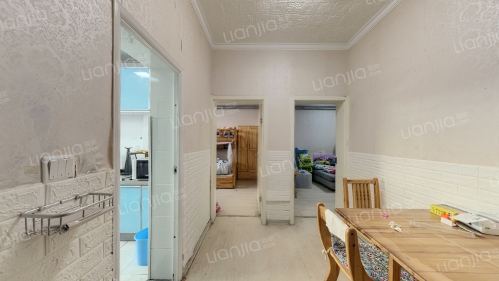 电大街66-62二手房实景图