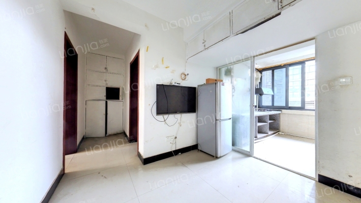 隆兴街19号二手房实景图